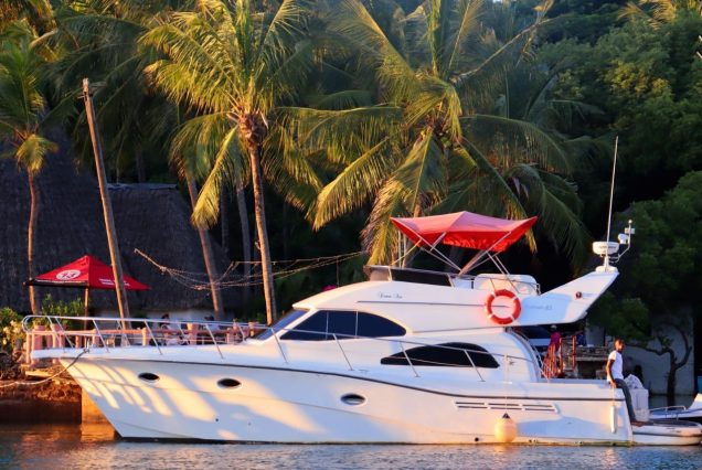 Ace Yacht